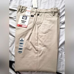 Men's Dockers Khakis